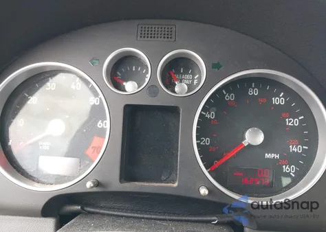 2001 Audi Tt z USA, uszkodzony, nr VIN TRUUT28N711013219